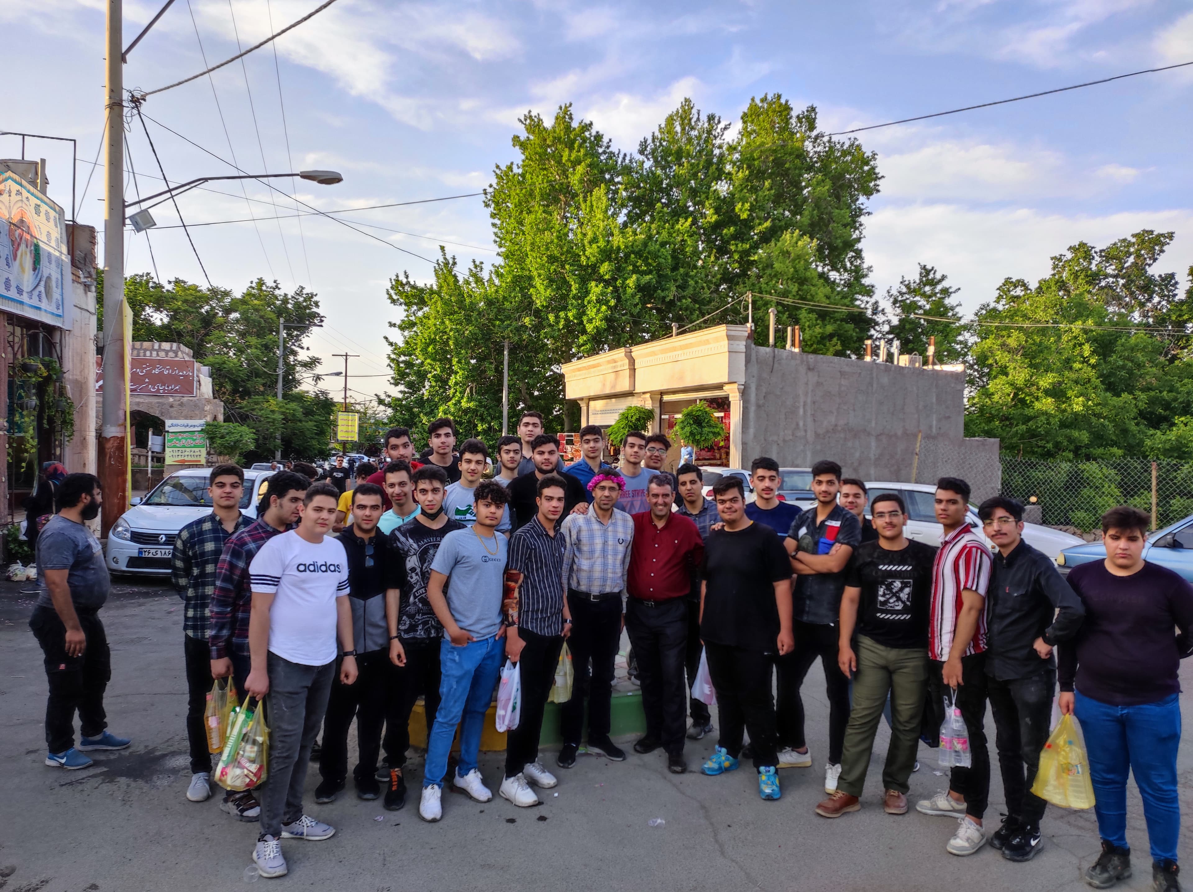  اردوی تشویقی دانش آموزان ممتاز ترم اول به مقصد دلیجان